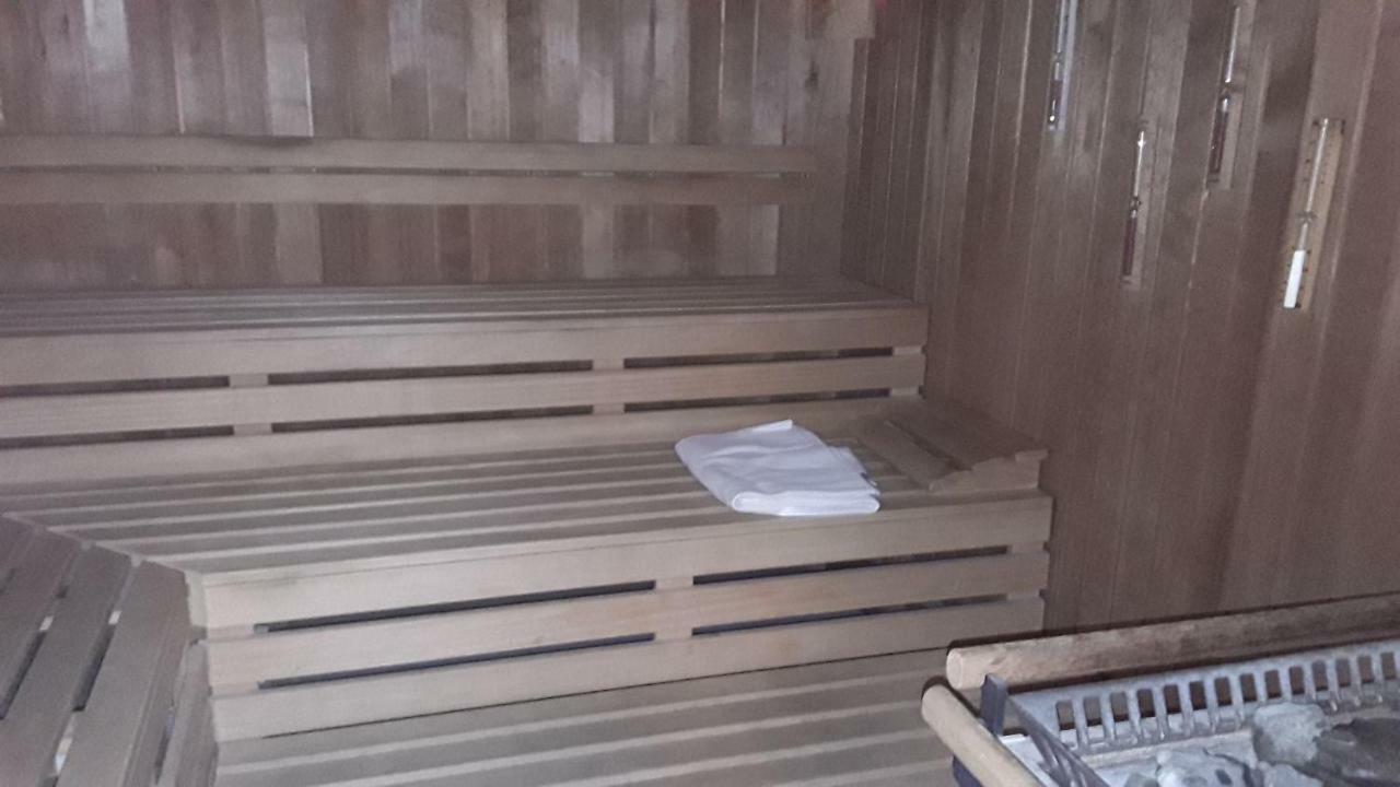 Cordes, Apartment 1 莫内西 外观 照片